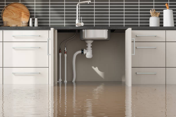 Local water damage restoration in CA